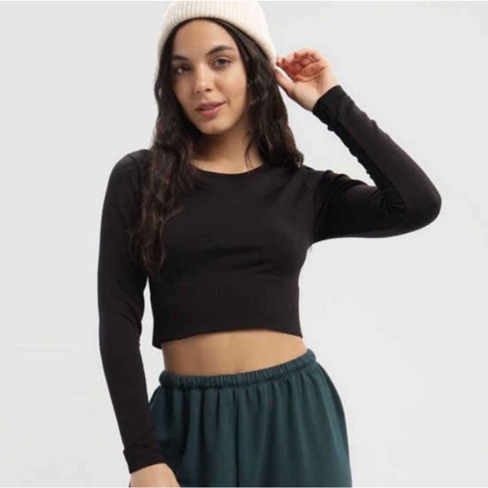 aerie Sidewalk Black Long Sleeve Shirt fitted balletcore Cropped Top